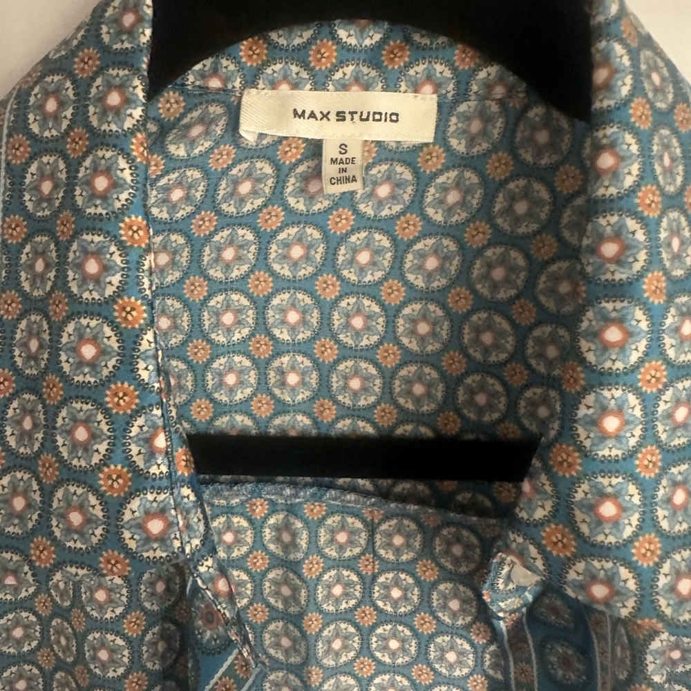 Max Studio Men's Blue and Brown Patterned Shirt
